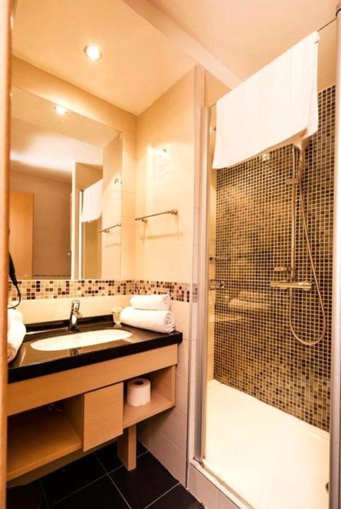 Moni Luxury Apartments Kopaonik Bilik gambar